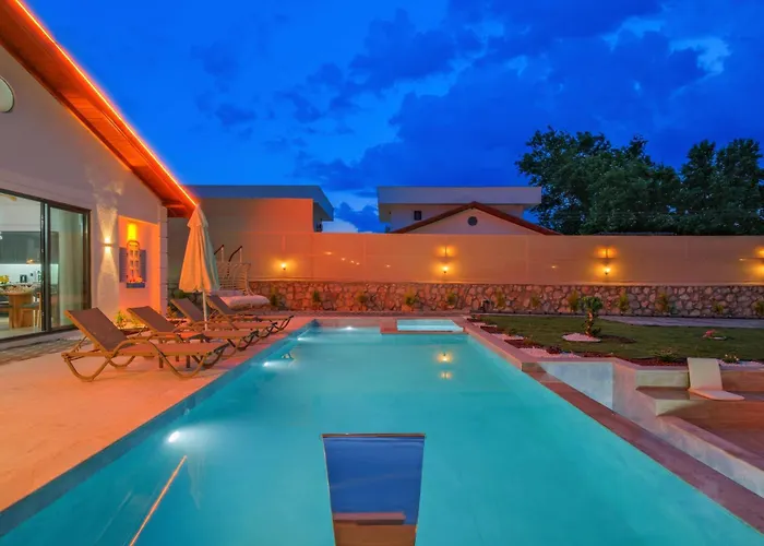 别墅 Ader Doga Villalari 7 *